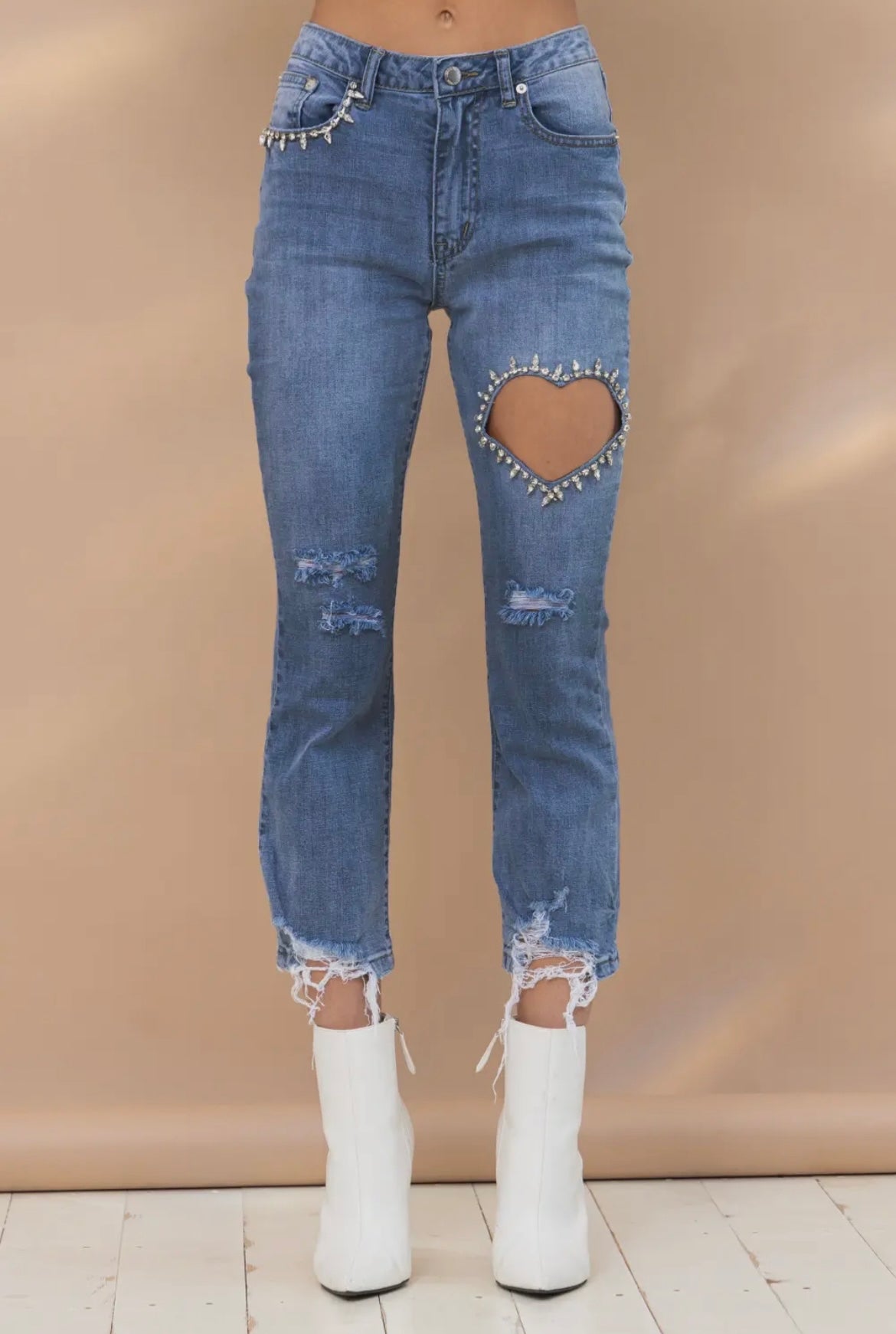 Embellished Heart Ankle Jeans - Alletse