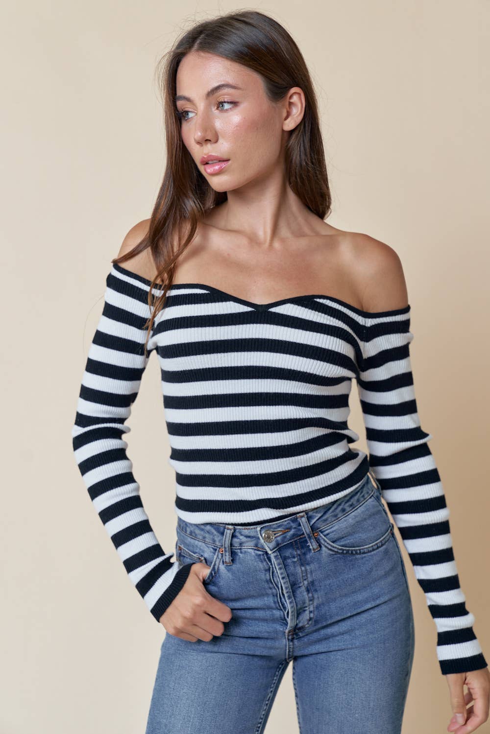 Ribbed Off the Shoulder Sweater - Alletse