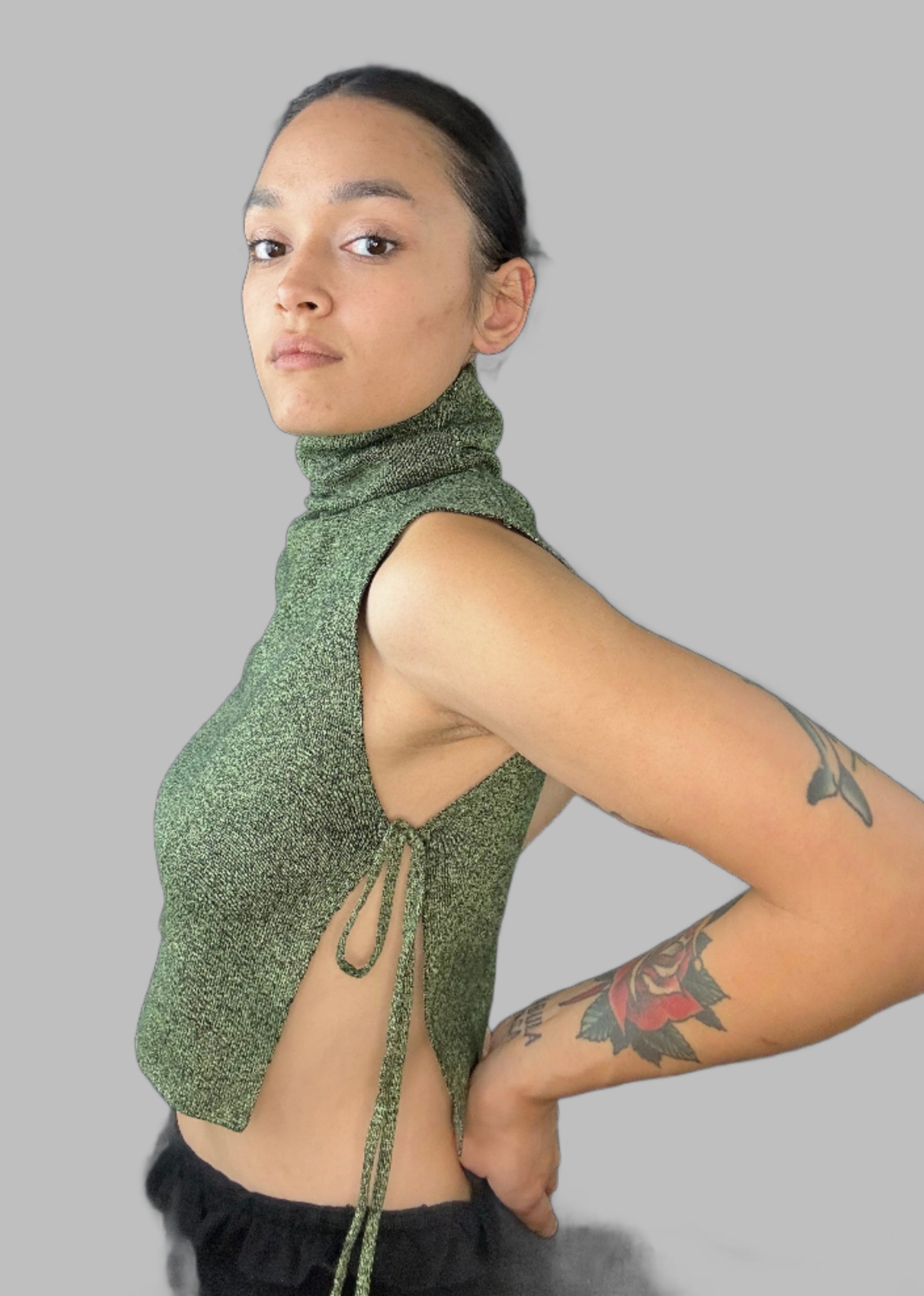 Sleeveless Turtleneck Knit Top - Alletse